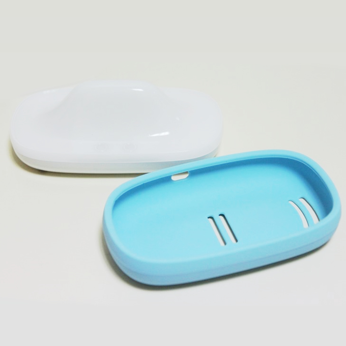 スマホ連動多機能LEDランプ SPACESHIP LAMP」